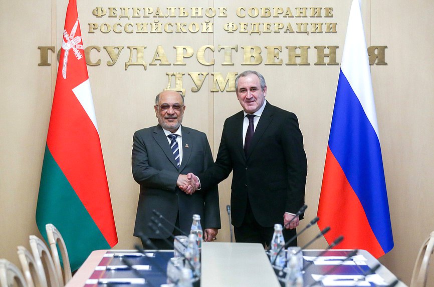 Deputy Chairman of the State Duma Sergei Neverov and President of the Council of State of the Sultanate of Oman Yahya bin Mahfooz Al-Manzari