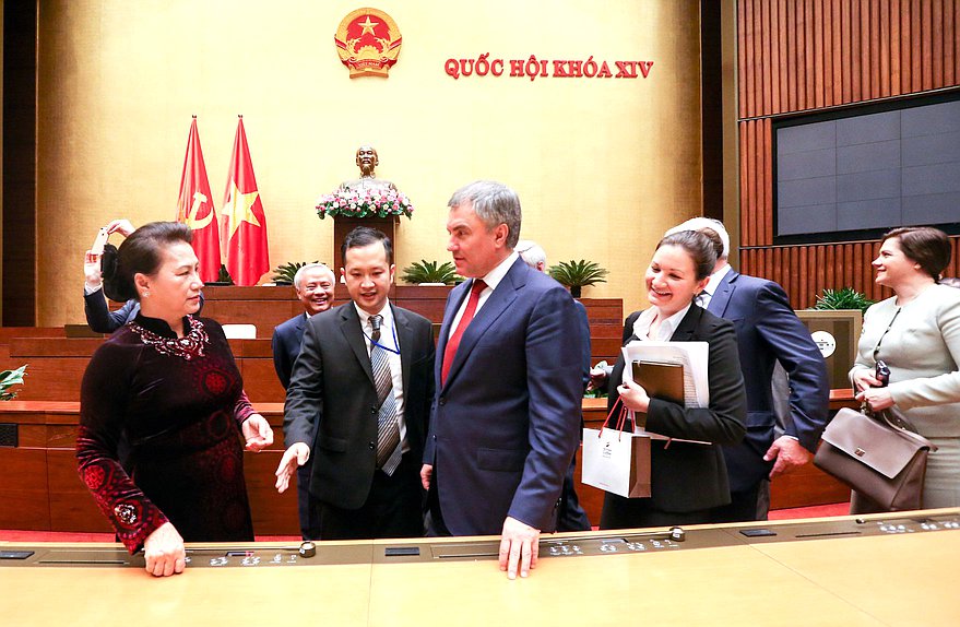 Chairwoman of the National Assembly of the Socialist Republic of Vietnam Nguyễn Thị Kim Ngân and Chairman of the State Duma Viacheslav Volodin