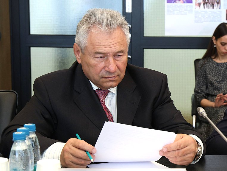Член Комитета по физической культуре и спорту Рустам Калимуллин