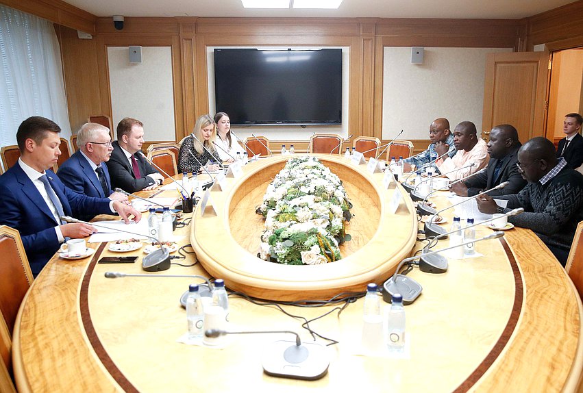 Встреча руководства Комитета по контролю с делегацией Республики Гамбия