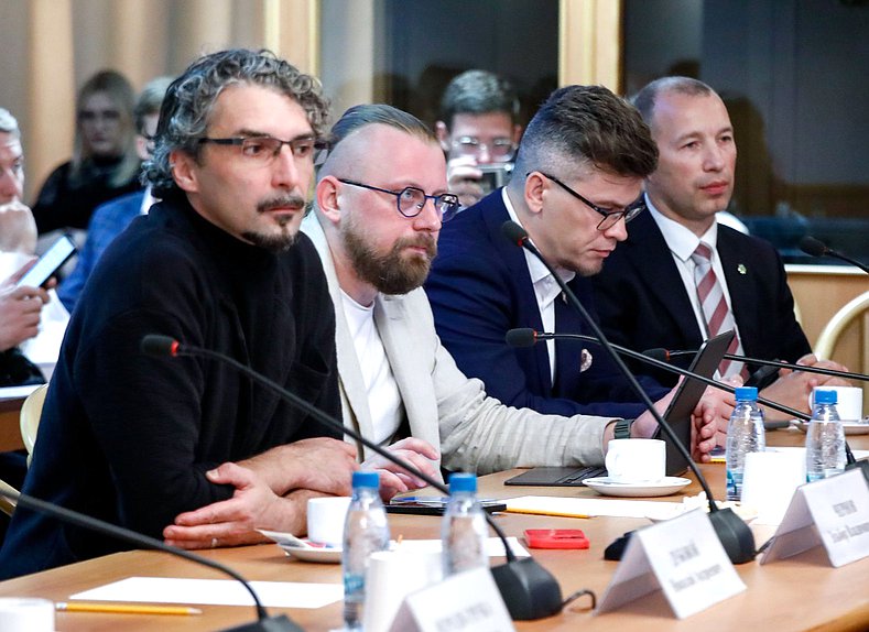 Круглый стол на тему: "Роль некоммерческих организаций в системе государственной профориентации"