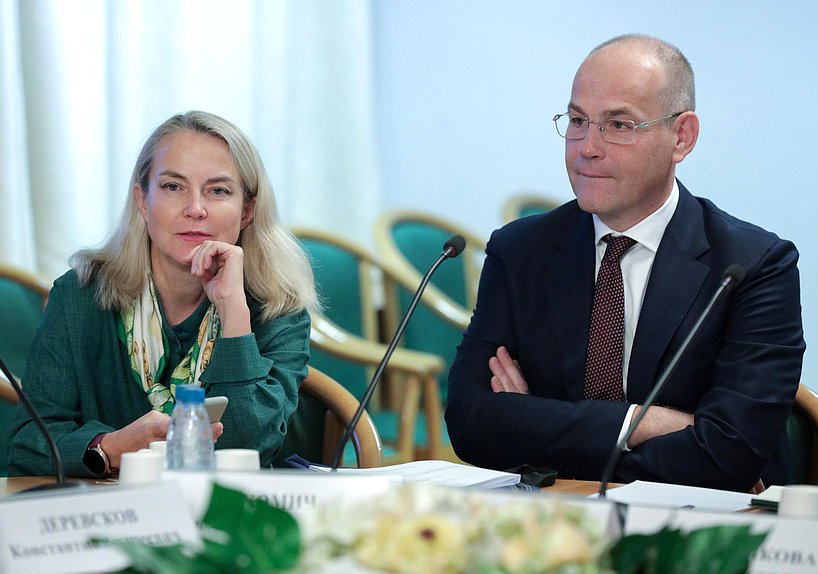 Заседание рабочей группы по совершенствованию законодательства РФ в части обеспечения детей качественным и безопасным питанием