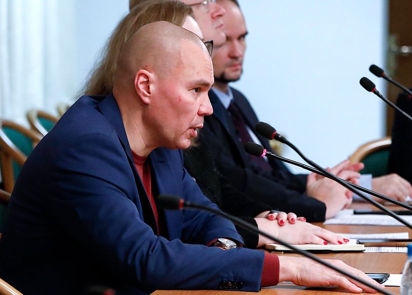 Круглый стол на тему «Борьба с мошенничеством на рынке недвижимости: новые вызовы и законодательные решения»