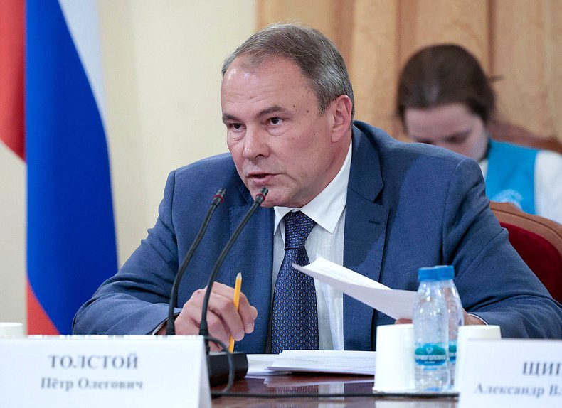 Заместитель Председателя Государственной Думы Петр Толстой