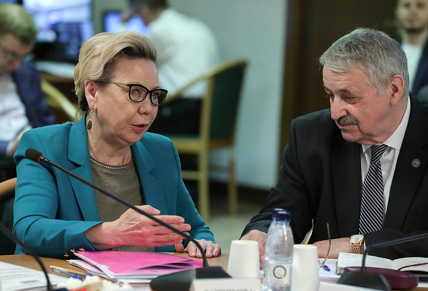 Член Комитета по бюджету и налогам Галина Данчикова