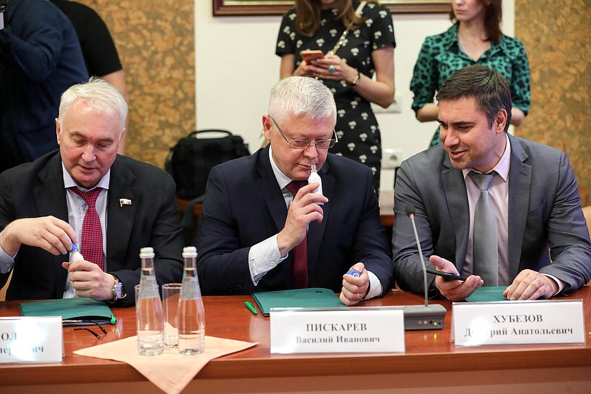 Chairman of the Committee on Defence Andrey Kartapolov, Chairman of the Committee on Security and Corruption Control Vasily Piskarev and Chairman of the Committee on Health Protection Dmitry Khubezov