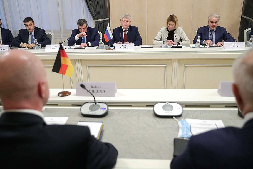 Meeting of members of the State Duma Commission on the Investigation of Foreign Interference in Russia's Internal Affairs with the German parliamentary delegation headed by Chairman of the German-Russian Parliamentary Friendship Group of the German Bundestag Robby Schlund