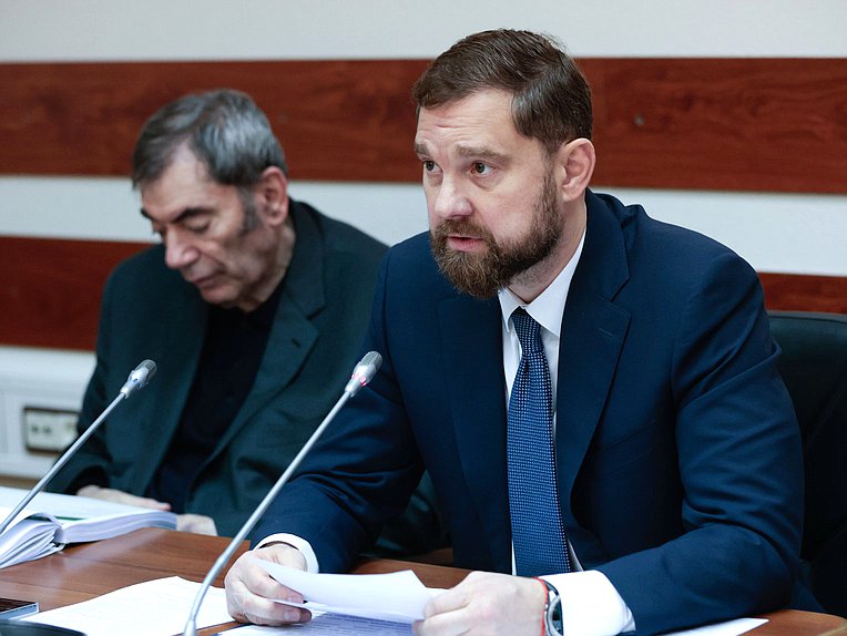 Руководитель Федерального агентства по делам национальностей Игорь Баринов