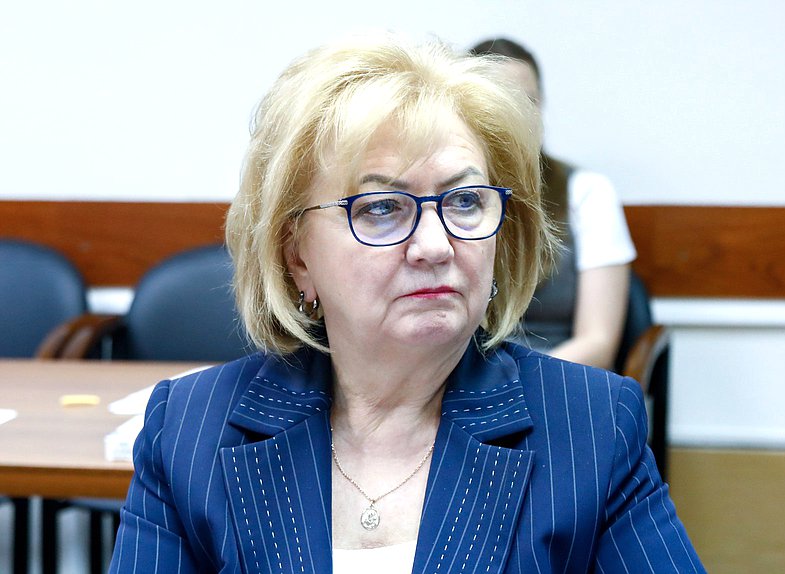 Член Комитета по бюджету и налогам Валентина Артамонова