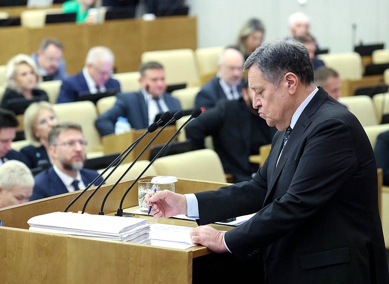 Председатель Комитета по бюджету и налогам Андрей Макаров