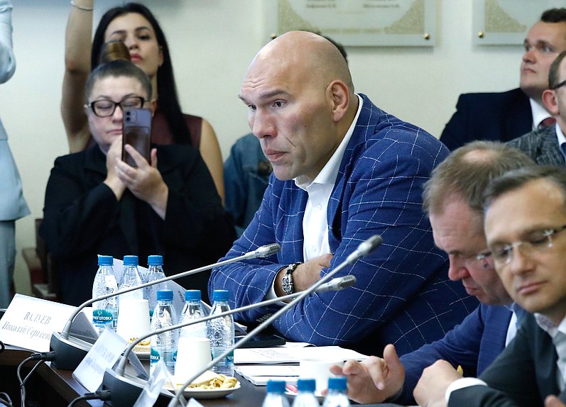 Первый заместитель Председателя Комитета по туризму и развитию туристической инфраструктуры Николай Валуев