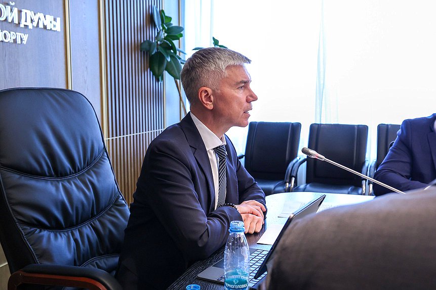 Член Комитета по физической культуре и спорту Евгений Ревенко