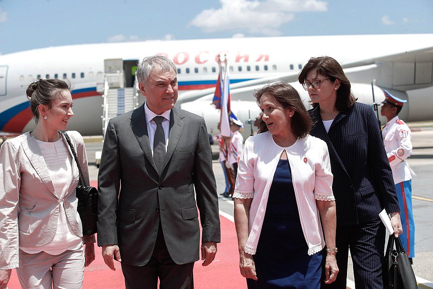 Chairman of the State Duma Vyacheslav Volodin and Vice President of the National Assembly of People's Power of Cuba Ana María Marí Machado