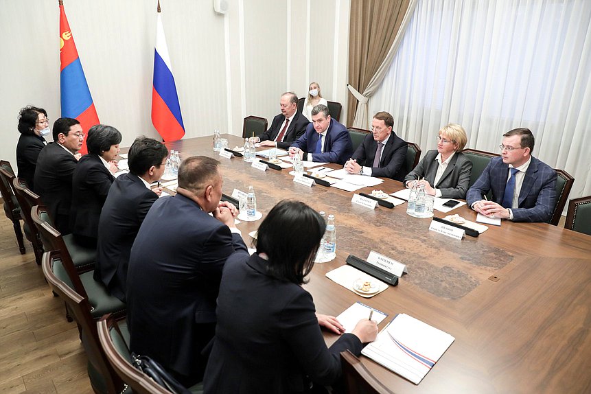 Working meeting of the Deputy Chairman of the State Duma Aleksei Gordeev and a delegation of Mongolian diplomats