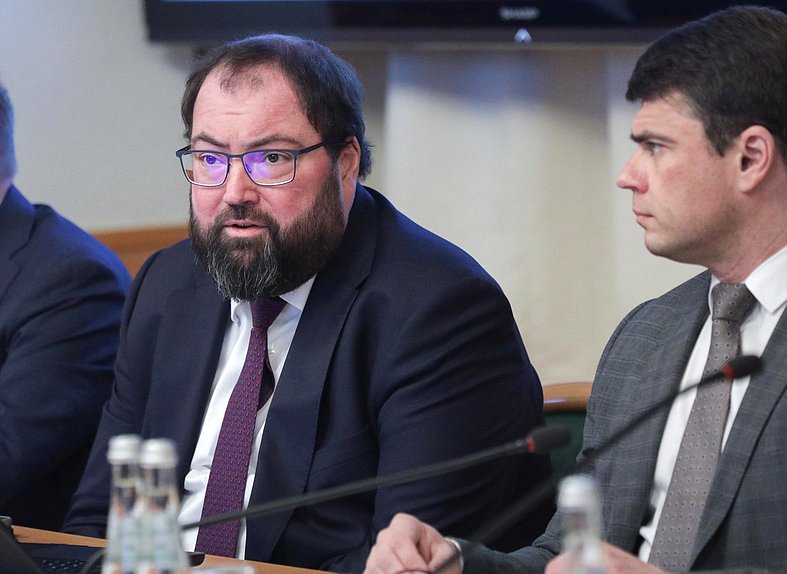Министр цифрового развития, связи и массовых коммуникаций РФ Максут Шадаев
