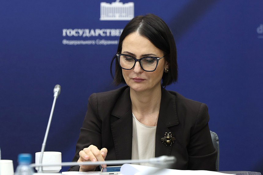 Первый заместитель Председателя Комитета по защите семьи, вопросам отцовства, материнства и детства Татьяна Буцкая