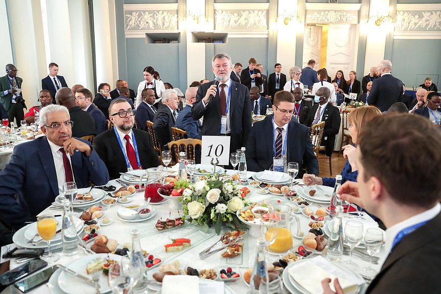 Business breakfast with participation of representatives of business community at the Second International Parliamentary Conference “Russia-Africa”