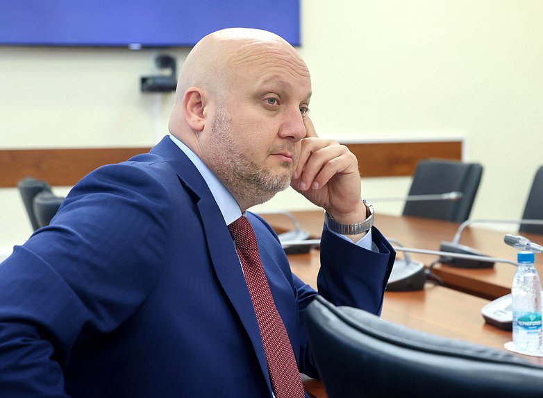 Член Комитета по энергетике Муслим Татриев