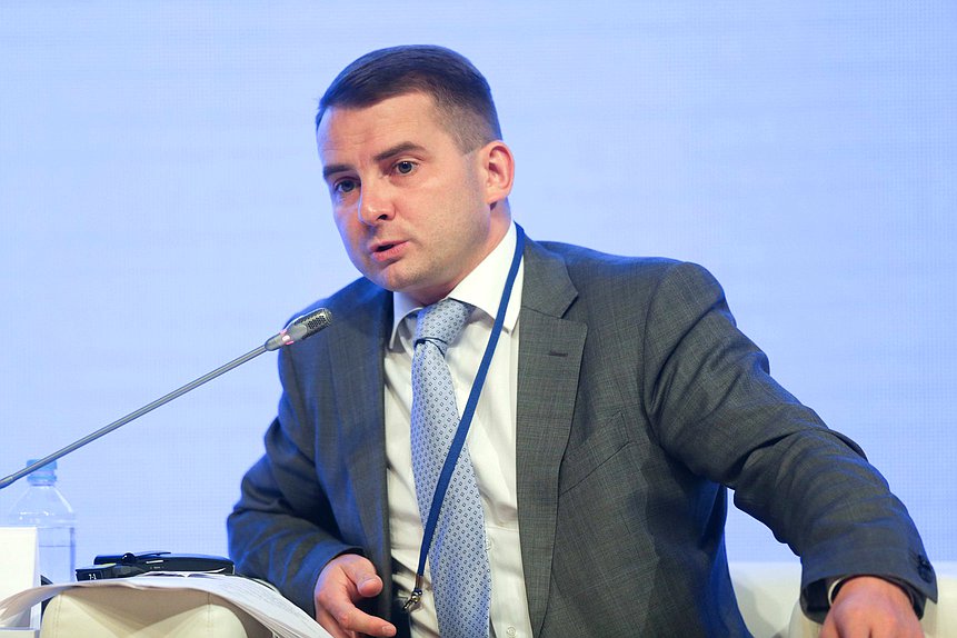 Chairman of the Committee on Labor, Social Policy and Veterans' Affairs Iaroslav Nilov