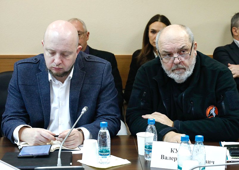 Заседание Комитета по экологии, природным ресурсам и охране окружающей среды