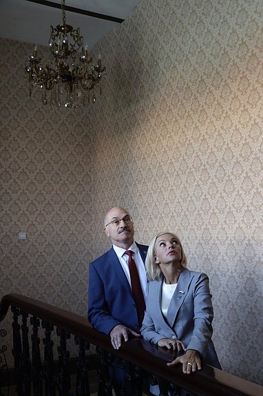 Chairman of the Committee on Science and Higher Education Sergey Kabyshev and Chairwoman of the Committee on Culture Olga Kazakova