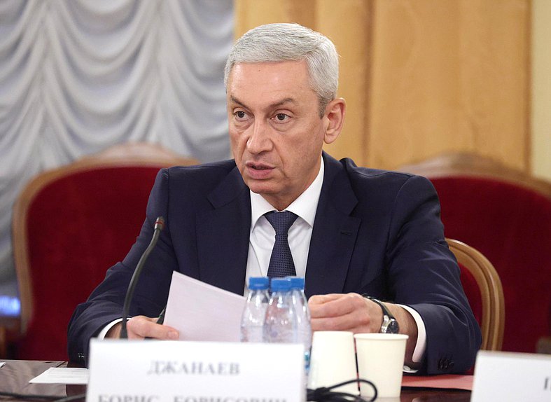 Заседание рабочей группы по межсекторному взаимодействию бизнеса и органов публичной власти на региональном и муниципальных уровнях