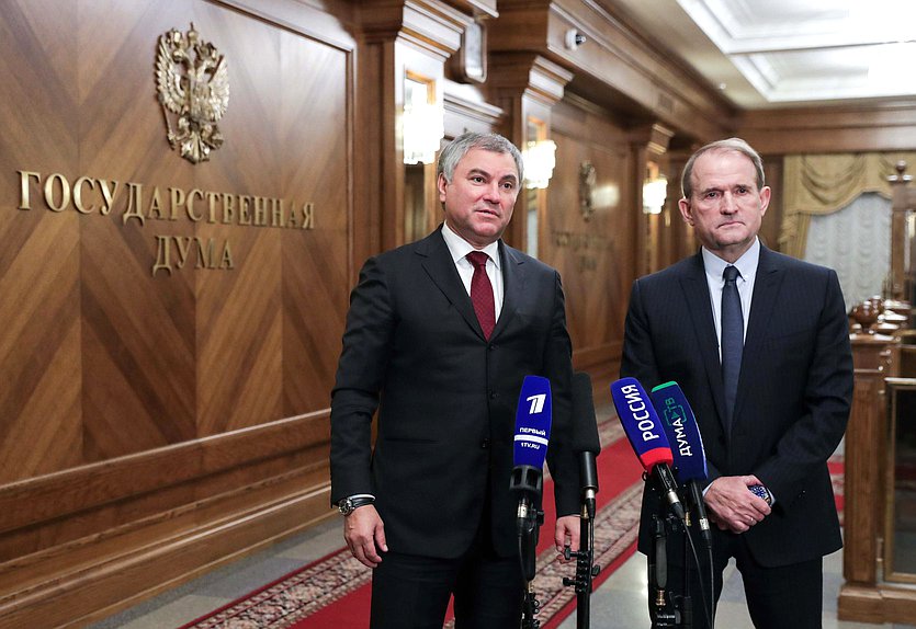 Chairman of the State Duma Viacheslav Volodin and Chairman of the Inter-Factional Parliamentary Association of the Verkhovna Rada of Ukraine ”Inter-Parliamentary Dialogue for Peace: Ukraine-Russia-Germany-France” Viktor Medvedchuk