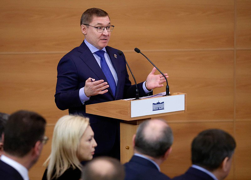 Секретарь Генерального совета Партии "Единая Россия" Владимир Якушев