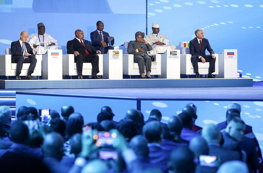 Chairman of the State Duma Vyacheslav Volodin, Deputy Chairman of the State Duma Alexander Babakov, Speaker of the National Assembly of the Parliament of the Republic of South Africa Nosiviwe Mapisa-Nqakula and Speaker of the National Assembly of the Republic of Zimbabwe Jacob Mudenda