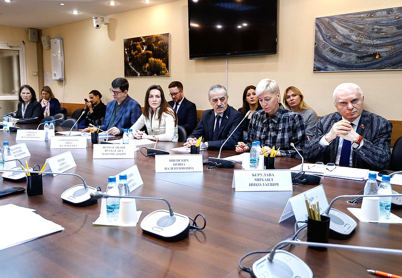 Заседание Комитета по просвещению