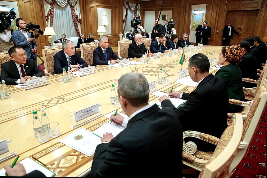 Meeting of Chairman of the State Duma Vyacheslav Volodin and Chairwoman of the Mejlis of Turkmenistan Gülşat Mämmedowa