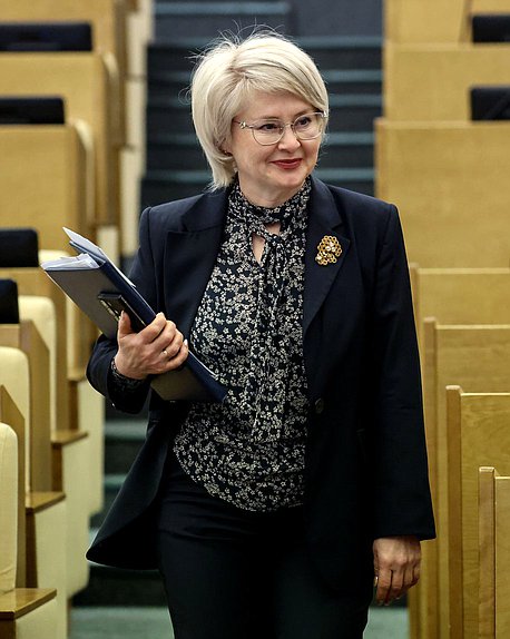 Член Комитета по просвещению Эльвира Аиткулова