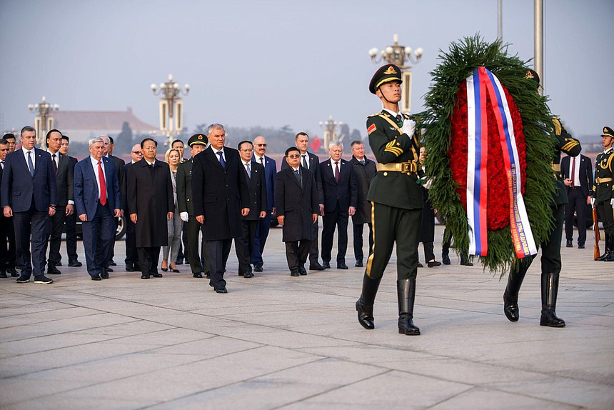 Visita oficial del Jefe de la Duma Estatal, Vyacheslav Volodin, a la República Popular China