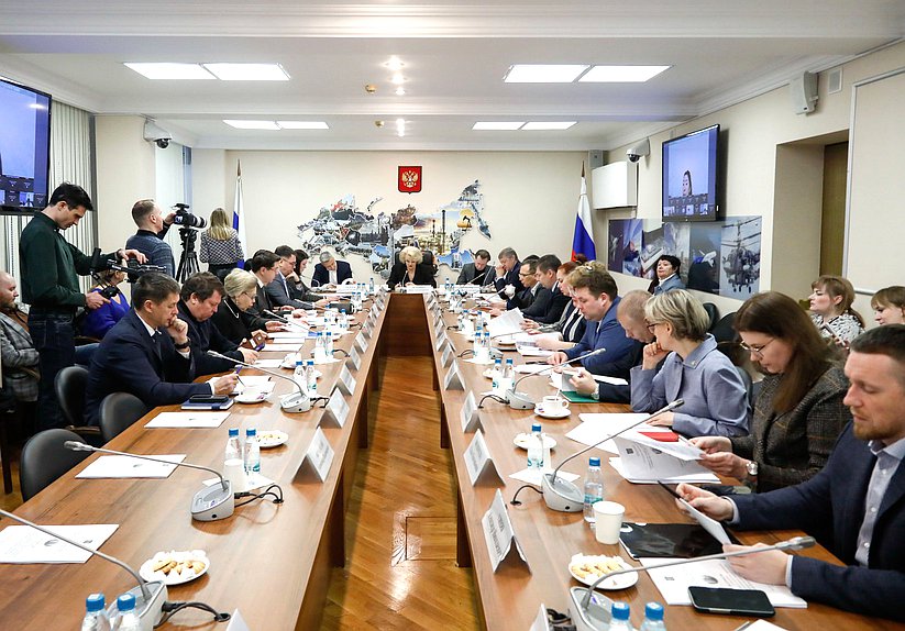 Заседание рабочей группы Комитета по защите семьи, вопросам отцовства, материнства и детства по совершенствованию законодательства, направленного на защиту граждан от нападения бездомных животных