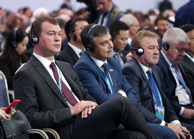 Chairman of the Committee on Physical Culture, Sport and Youth Affairs Mikhail Degtiarev at the first plenary session of the 4th Meeting of Speakers of Eurasian Countries’ Parliaments “Greater Eurasia: Dialogue. Trust. Partnership”