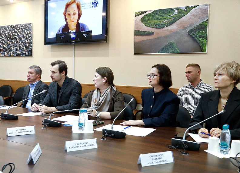 Рабочее совещание Комитета по охране здоровья на тему «Медико-социальное сопровождение семей с орфанными заболеваниями»