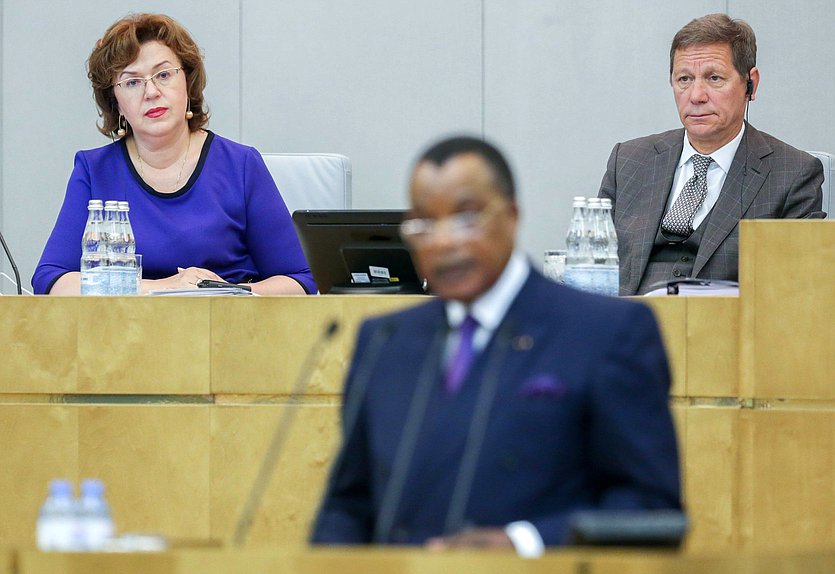 Deputy Chairwoman of the State Duma Olga Epifanova and First Deputy Chairman of the State Duma Aleksandr Zhukov