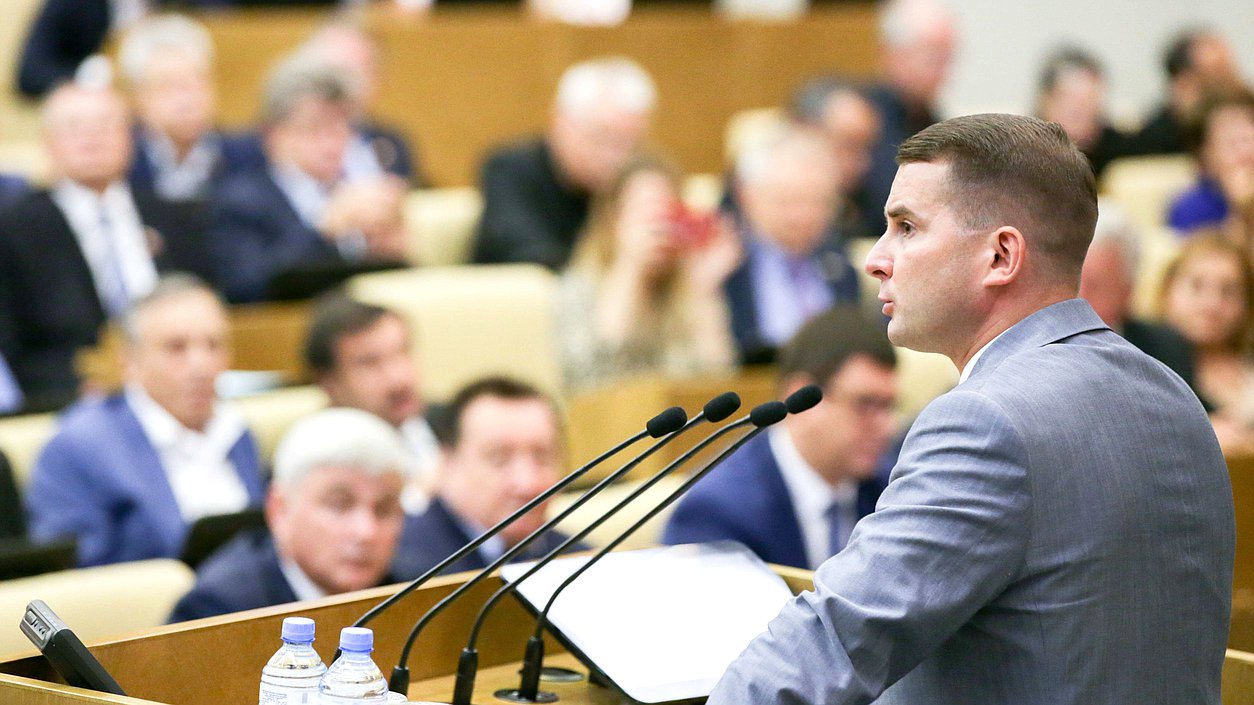 Председатель Комитета по труду, социальной политике и делам ветеранов Ярослав Нилов