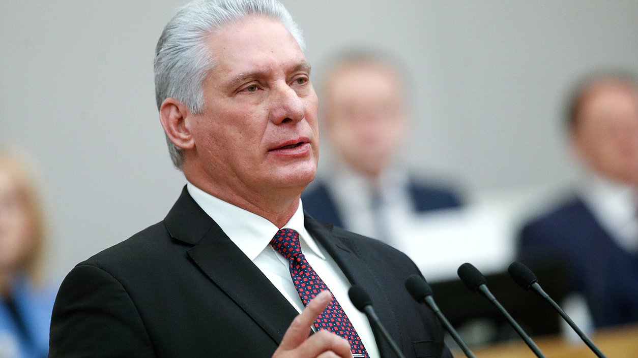 El Presidente de la República de Cuba Miguel Díaz-Canel Bermúdez