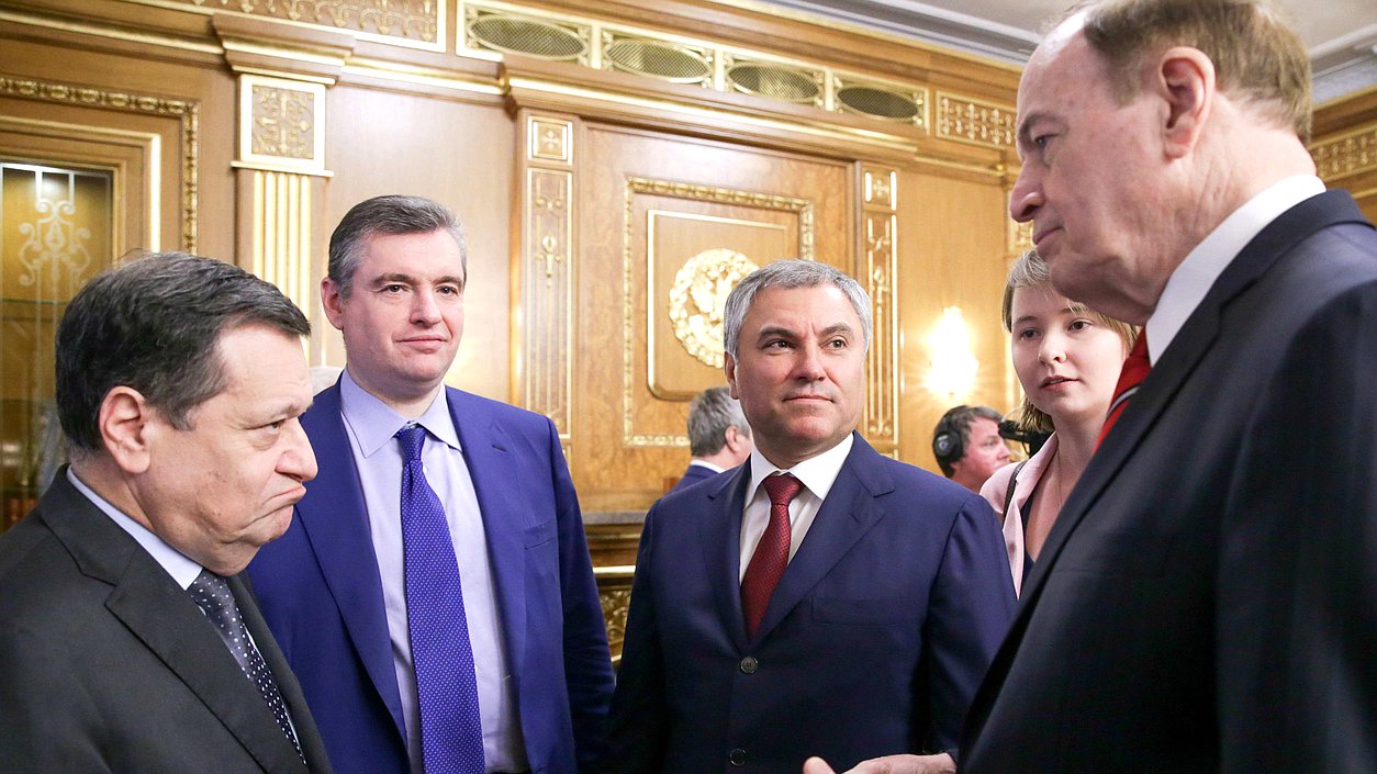 Chairman of the Committee on Budget and Taxes Andrei Makarov, Chairman of the Committee on International Affairs Leonid Slutsky, Chairman of the State Duma Viacheslav Volodin and Chairman of the US Congress Appropriations Committee Richard Shelby