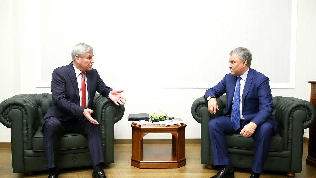 Chairman of the House of Representatives of the National Assembly of the Republic of Belarus Vladimir Andreichenko and Chairman of the State Duma Viacheslav Volodin