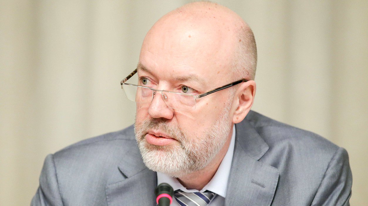 Chairman of the Committee on State Building and Legislation Pavel Krasheninnikov