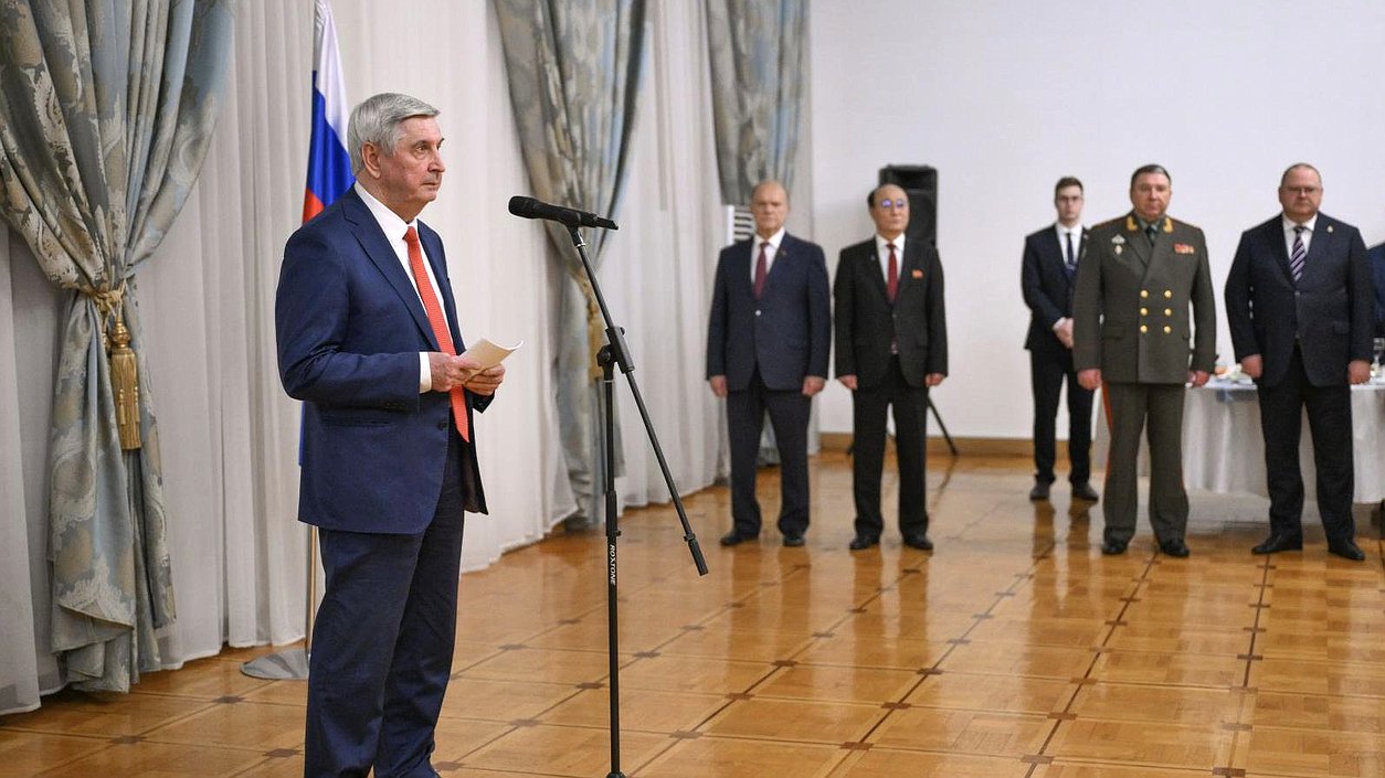 Иван Мельников