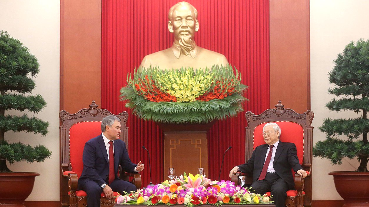 Chairman of the State Duma Viacheslav Volodin and General Secretary of the Central Committee of the Communist Party of Vietnam, President of the Socialist Republic of Vietnam Nguyễn Phú Trọng