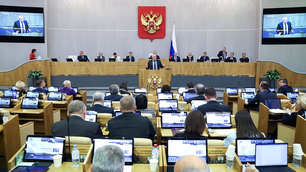 Председатель Комитета по контролю Олег Морозов