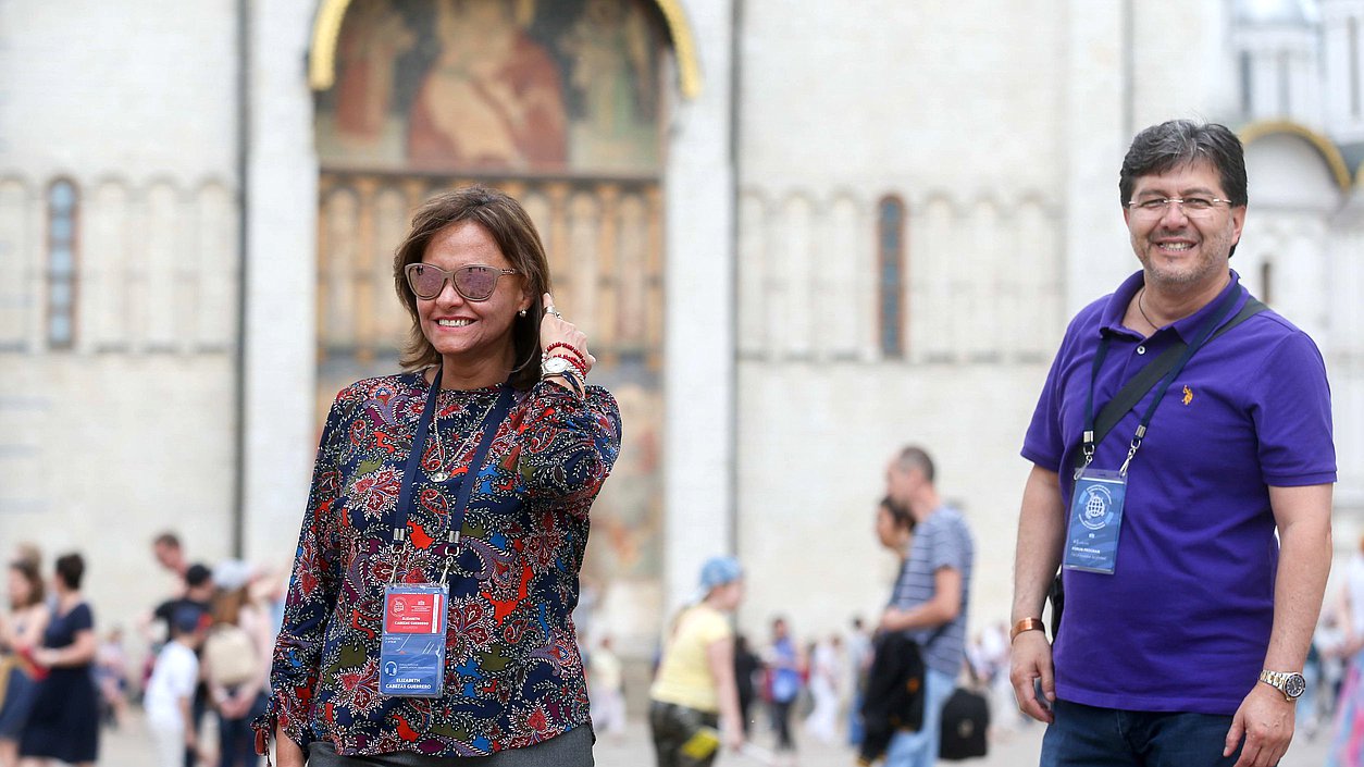 Participants of the International Forum “Development of Parliamentarism” visited the Moscow Kremlin