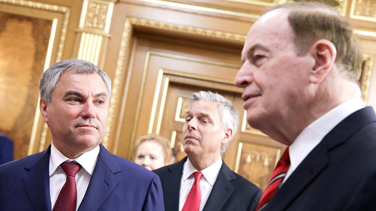 Chairman of the State Duma Viacheslav Volodin and Chairman of the US Congress Appropriations Committee Richard Shelby