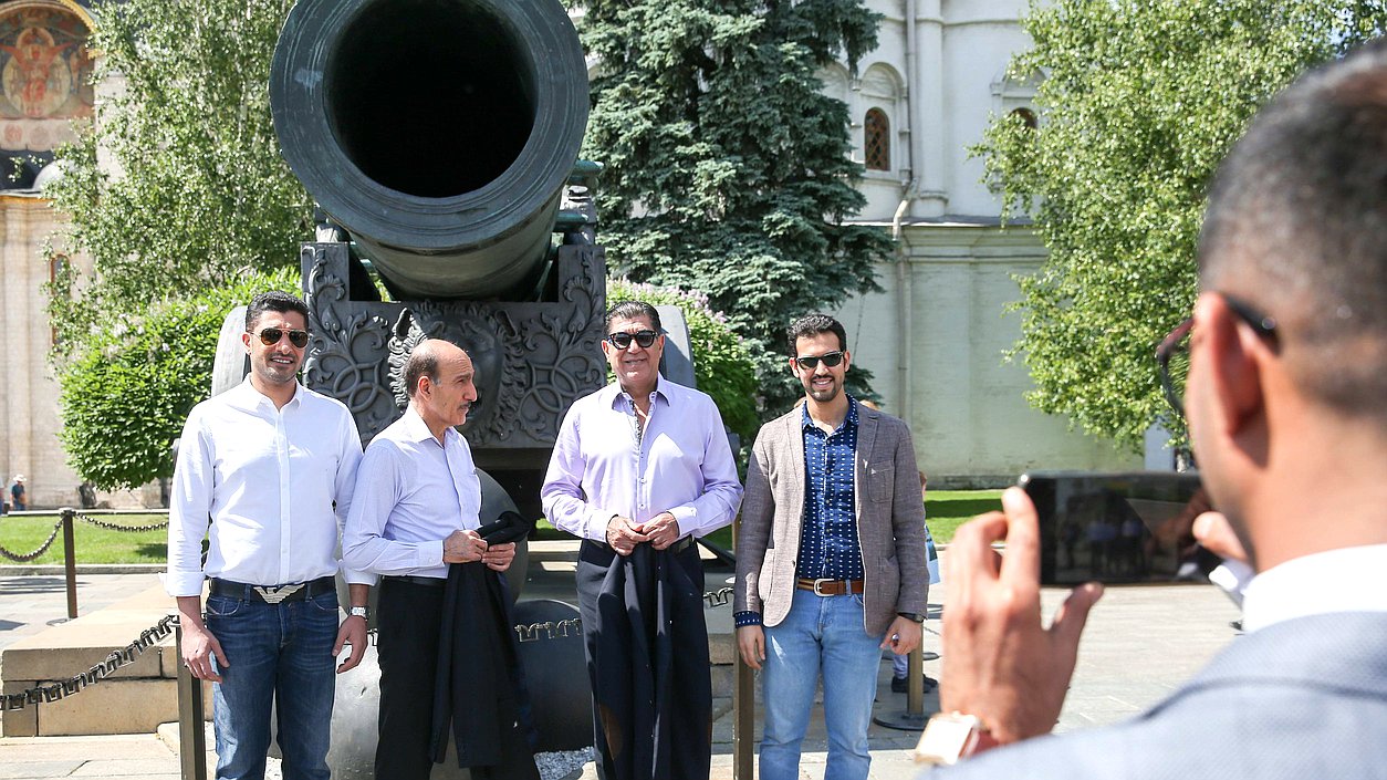 Participants of the International Forum “Development of Parliamentarism” visited the Moscow Kremlin