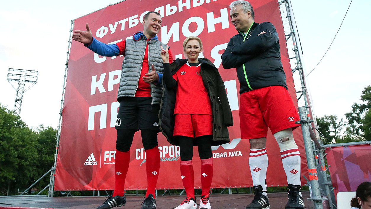 Chairman of the Committee on Physical Culture, Sports, Tourism and Youth Mikhail Degtiarev? Deputy Speaker of the State Duma Olga Timofeeva and Chairman of the Committee on Energy Pavel Zavalnyi