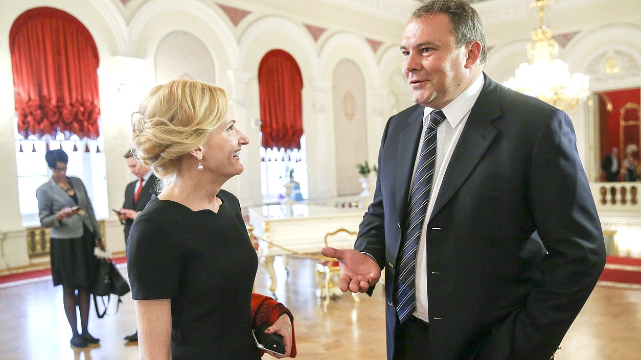 Deputy Speakers of the State Duma Irina Iarovaia and Petr Tolstoy